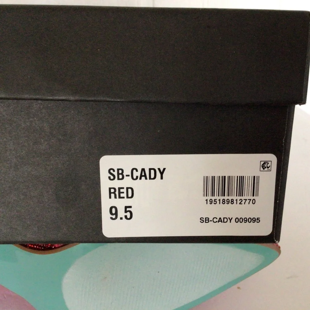 Betsey Johnson Red Ankle Boots - Picture 12 of 12